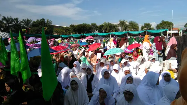 Puluhan ribu warga Nahdiyin menghadiri Harlah NU ke-93 sekaligus deklarasi dukungan buat Jokowi-Maruf Amin