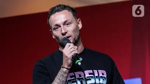 Marc Klok gelandang asal Persib berambisi mengambil alih Piala Presiden dari Arema FC sebagai juara bertahan ajang tersebut. (Liputan6.com/Herman Zakharia)