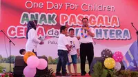 Kemensos dan UNICEF Hibur Anak-Anak Pasigala Lewat One Day For Children