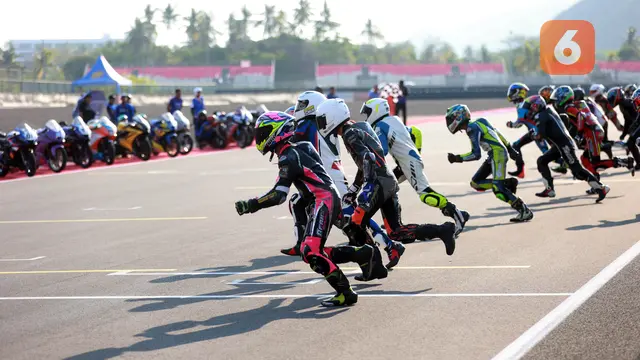 Foto: Melihat Keseruan Pembalap saat Latihan Balap Ketahanan di Yamaha Endurance Festival 2023