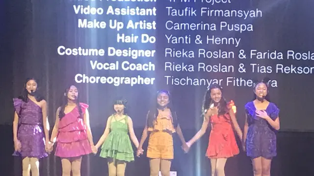 Rieka Roslan ingin membangkitkan kembali lagu anak Indonesia melalui Kazumi.