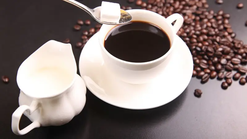 6 Hal yang Bisa Dibubuhkan Ke dalam Cangkir Kopi Selain Gula