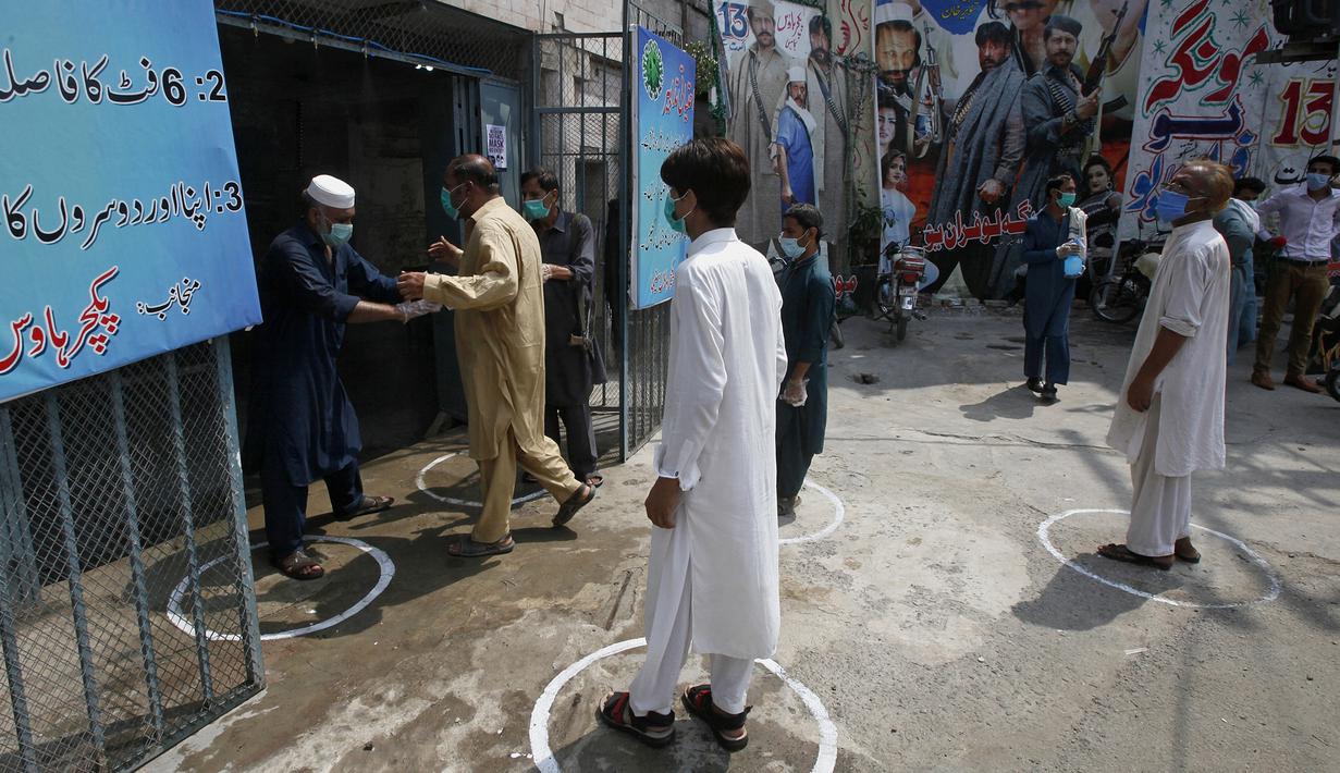 Foto Pakistan Kurangi Pembatasan Terkait Covid 19 Global Liputan6 Com