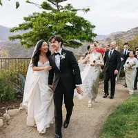 Mengintip detail pernikahan Lana Condor yang lekat akan kenangan dengan mendiang sang ibu (@lanacondor)