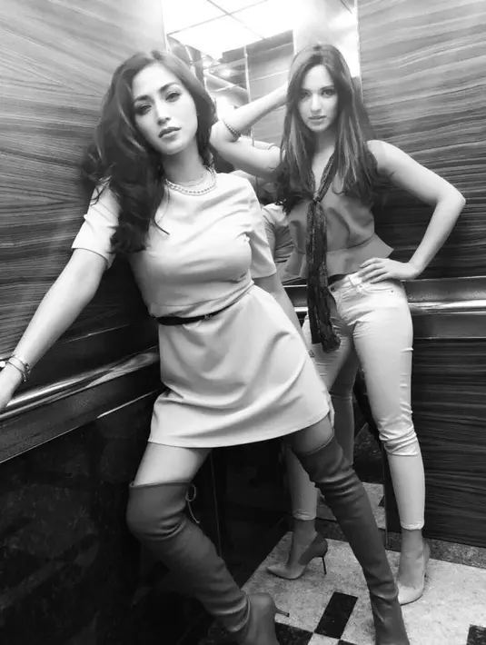Nia Ramadhani dan Jessica Iskandar sudah bersahabat sejak lama. Mereka terlihat kompak dalam berbagai kesempatan. (Foto: instagram.com/inijedar)