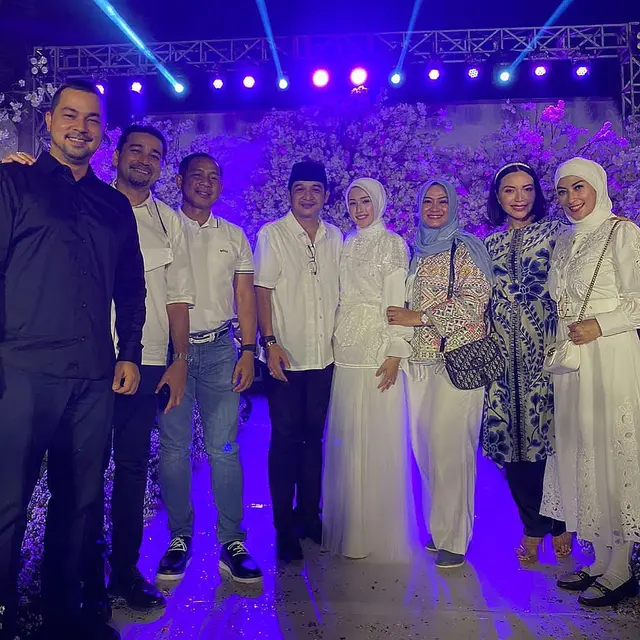 Anniversary ke-11 Pernikahan Pasha Ungu dan Adelia
