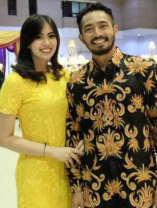 "Ya, banyak hikmah yang bisa saya ambil. Yang pasti, kejadian kemarin menjadi pelajaran yang sangat bagus. Kami bisa mengubah hal negatif menjadi positif," ujar Yama Carlos di kawasan SCBD, Jakarta Selatan, Selasa (26/9/2017). (Instagram/arfitadwip)