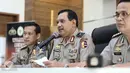 Kabagpenum Polri Brigjen Rikwanto memberi keterangan pers terkait penangkapan terduga teroris Jatiluhur di Jakarta, Senin (26/12). Tim Densus 88 menyergap 4 teroris 2 pelaku ditembak mati dan 2 pelaku ditangkap hidup-hidup. (Liputan6.com/Faizal Fanani)