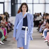 Deretan pakaian yang diprediksi trend di tahun 2018. (Image: thefashionspot.com0