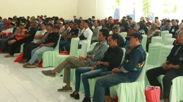Anggota Komisi VI DPR RI Sonny T Danaparamaita menggelar sosialisasi peran Pertamina Hulu Energi (PHE) dalam menjaga ketahanan energi nasional