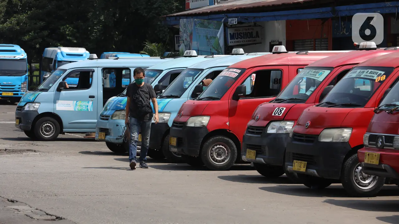 Warga Jakarta Diminta Beralih ke Angkutan Umum Perkotaan