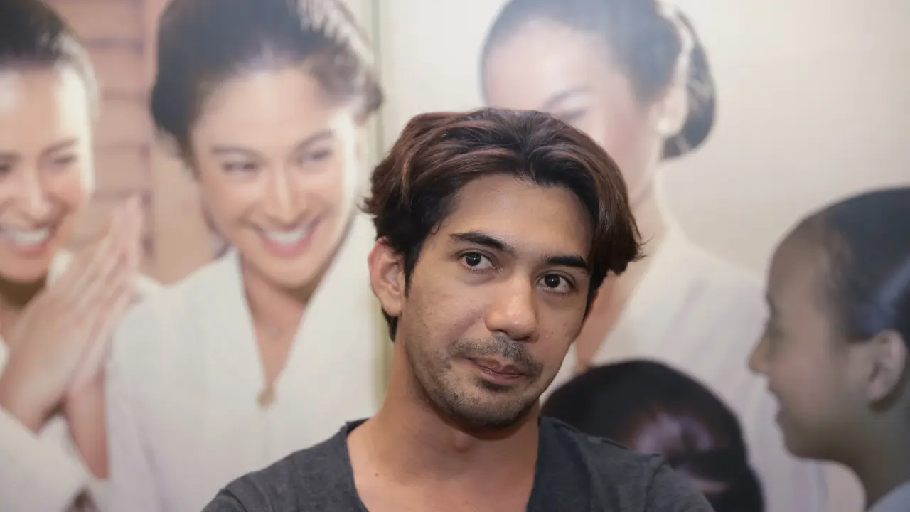 [Bintang] Reza Rahadian
