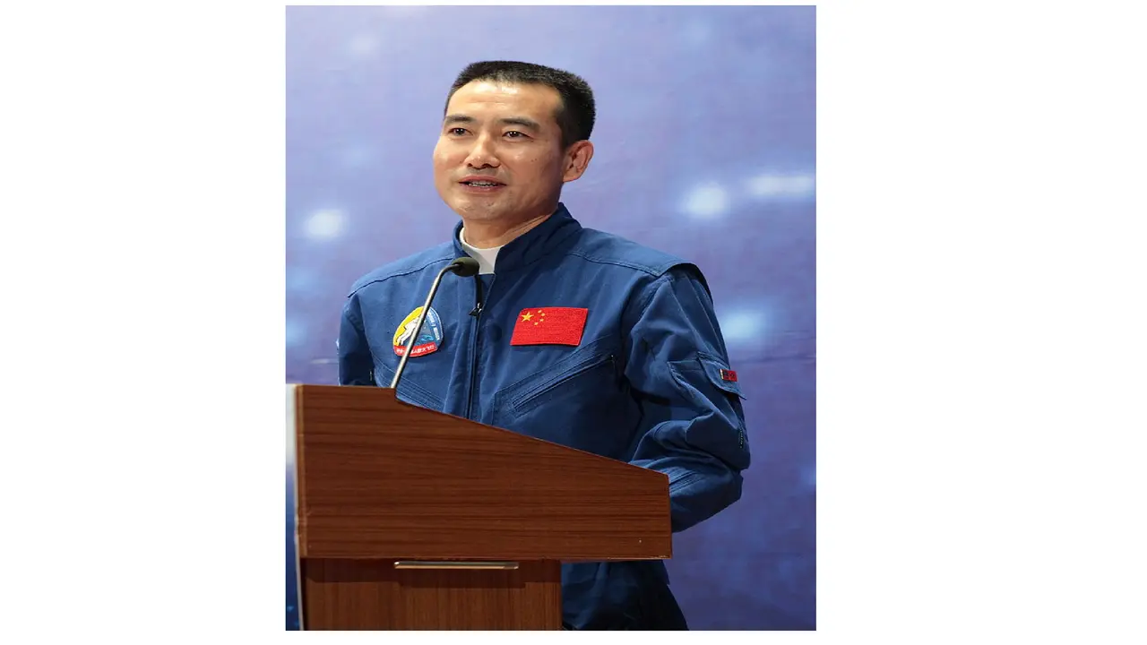27-9-2008: Aksi Spacewalk Pertama Astronot China