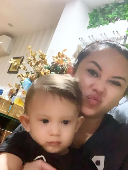 Aura Kasih (Instagram/aurakasih)