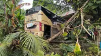 Cerita Warga Sedang Nyenyak Tidur Tiba-tiba 'Dibangunkan' Bus Trans Sulawesi