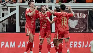 Persija Hantam Brisbane Roar 4-0 dalam Uji Coba dan Launching Tim, meski Diboikot The Jakmania