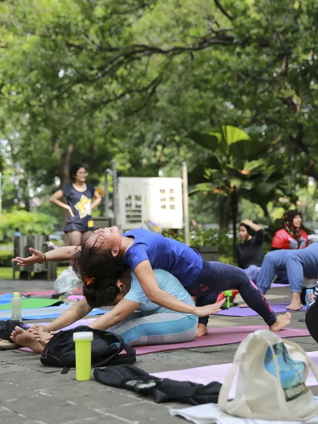 [Fimela] Yoga Gembira