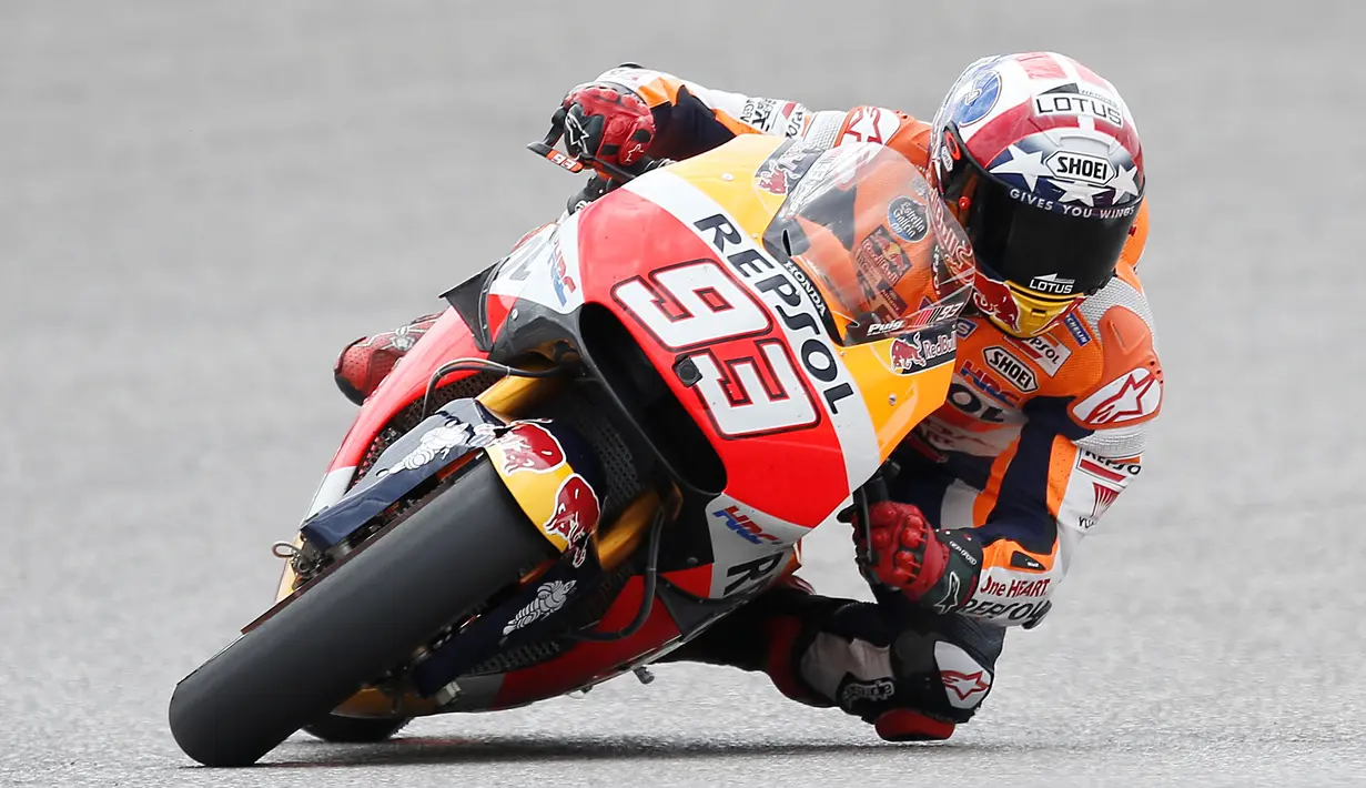 Helm spesial ini dipakai Marc Marquez saat kualifikasi GP AS di Sirkuit Americas, Austin, AS, (9/4/2016). (AFP/Thomas B. Shea)