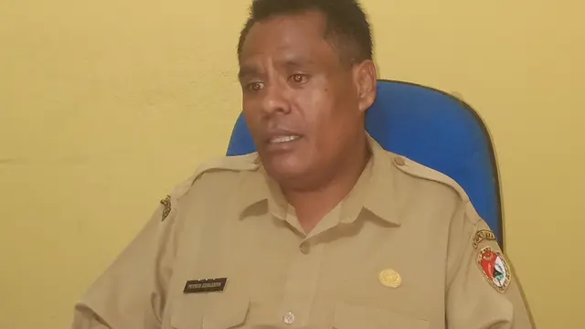 Petrus Herlemus  Kepala Dinas Kesehatan Kabupaten Sikka, Provinsi Nusa Tenggara Timur. (Foto: Liputan6.com/Dionisius Wilibardus)