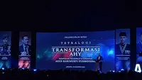 Anies Baswedan saat peluncuran buku AHY di Djakarta Theater, Jakarta, Kamis (10/8/2023). (Merdeka.com)