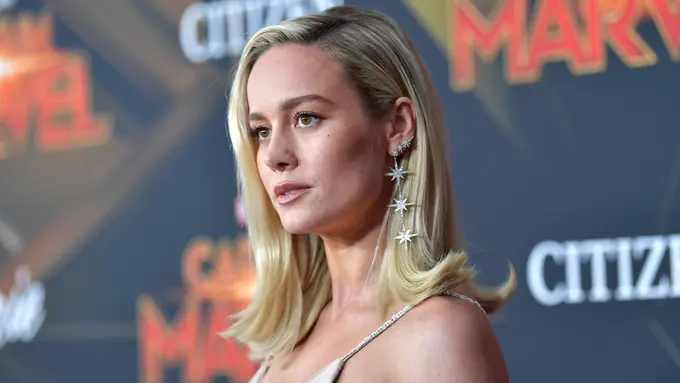 Cantiknya Brie Larson di Red Carpet Captain Marvel