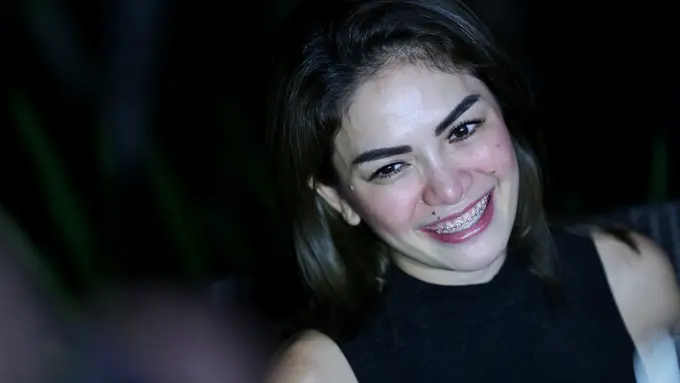 [Bintang] Nikita Mirzani