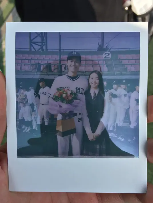 Dalam drama Prison Playbook, ia memainkan versi muda dari karakter Jung Kyung Ho, Lee Joon Ho. (Foto: Instagram/ ldh_sky)