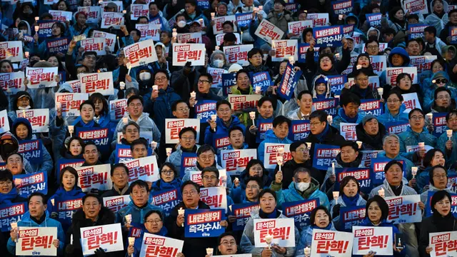 Gelombang Unjuk Rasa Desak Presiden Korea Selatan Yoon Suk Yeol Mundur