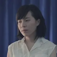 Dibully karena punya anak saat usianya masih 18 tahun dan belum menikah, ternyata wanita ini menyimpan kisah hidup yang mengharukan. (Foto: Screenshot YouTube.com)