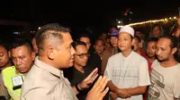 Ratusan Warga Tangerang Protes dan Teriak Bongkar Saat Geruduk Kafe