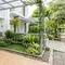 7 Desain Teras Rumah Minimalis dengan Taman Mungil tapi Tidak Sumpek, Bikin Rumah Terasa Lebih Asri
