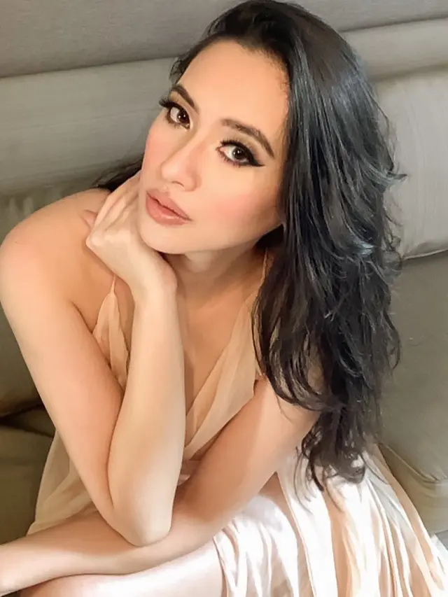 Elvira Devinamira. (Foto: Instagram @elviraelph)