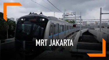 MRT Jakarta mulai diujicoba oleh publik. Bagi kamu yang belum tahu, catat 8 larangan ini saat naik MRT Jakarta.