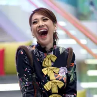 BCL berharap konsernya nanti bisa berkesan bagi penggemarnya. Menurut rencana, konser akan digelar pada 1 Maret mendatang. Ia akan membawakan 25 lagu dalam konsernya kelak. Apalagi dua tahun konser ini telah dipikirkan oleh BCL. (Nurwahyunan/Bintang.com)