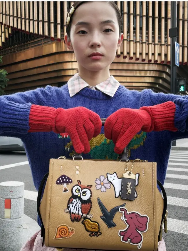 Coach Kenalkan Kembali Koleksi Tas Rogue dengan Material Ramah Lingkungan