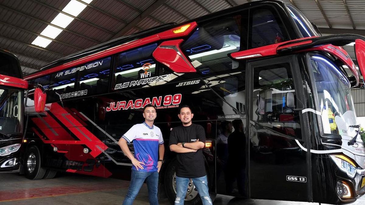 Raffi Ahmad Pamer Bus Mewah yang Bakal Digunakan RANS Cilegon FC