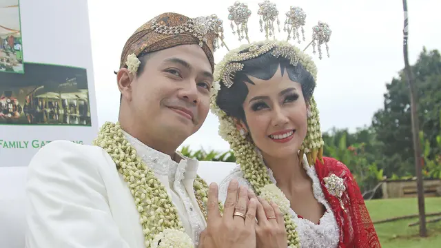Ardina Rasti dan Arie Dwi Andika