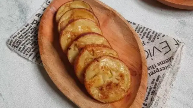 Resep roti pisang banjar. (dok. Cookpad @RahmaBundaDaisy)
