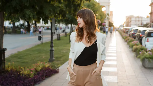 wanita oktober tidak dipandang rendah