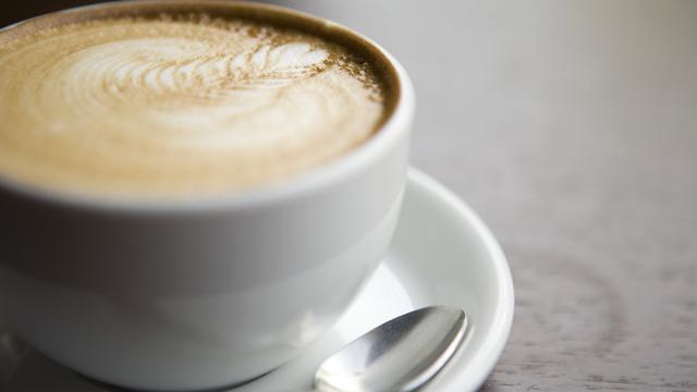 Minum mocha latte membantu meningkatkan perhatian. (Foto: Huffington Post)