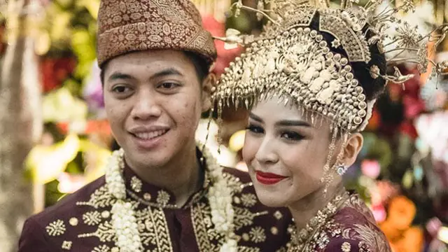 [Bintang] Menantu Hatta Rajasa