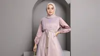 10 Model Baju Gamis Terbaru Simple Tapi Mewah di 2025, Anggun untuk Segala Acara