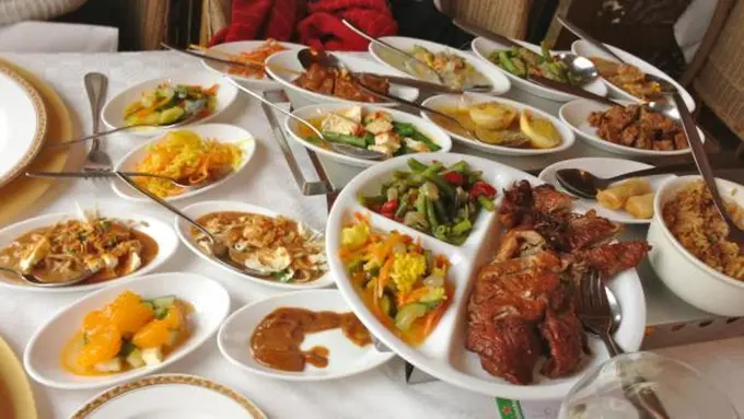 5 Makanan Paling Lezat dari Lima Kota di Indonesia