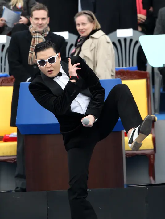 Penyanyi, penulis lagu dan produser asal Korea Selatan, Psy kini tengah dalam proses penyelesaian album terbarunya. (Bintang/EPA)
