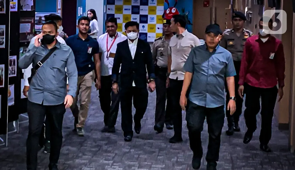 Politikus Partai Nasdem tersebut dimintai keterangannya terkait penyelidikan dugaan korupsi di Kementerian Pertanian. (Liputan6.com/Faizal Fanani)
