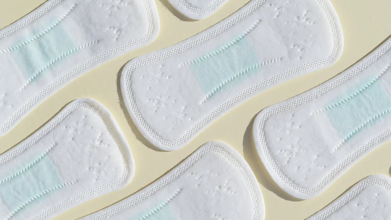 Cara Orang Tua Menghadapi Menstruasi Pertama pada Anak Perempuan