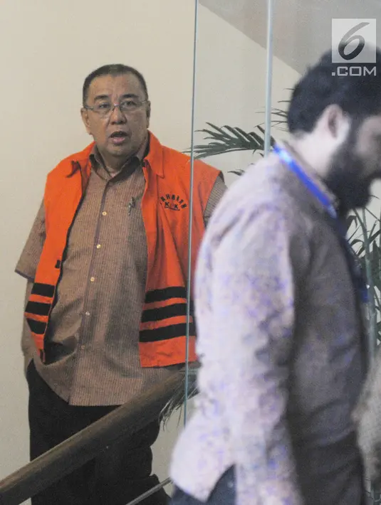 Cagub Sulawesi Utara Asrun usai menjalani pemeriksaan lanjutan di KPK, Jakarta, Selasa (22/5). Asrun diperiksa sebagai tersangka untuk melengkapi berkas keterkaiatan suap pengadaan barang dan jasa tahun 2017-2018 di Kota Kendari. (Merdeka.com/Dwi Narwoko)
