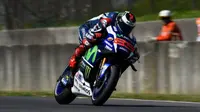 Terpuruk pada Sesi Latihan Bebas, Ini Penjelasan Lorenzo 