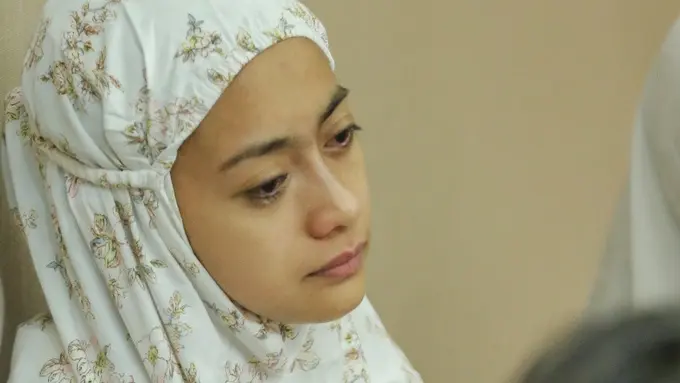 [Bintang] Rini Yulianti