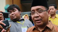 Mensesneg Pratikno memberikan keterangan prosesi siraman Kahiyang Ayu - Bobby Nasution (Adrian Putra/bintang.com)